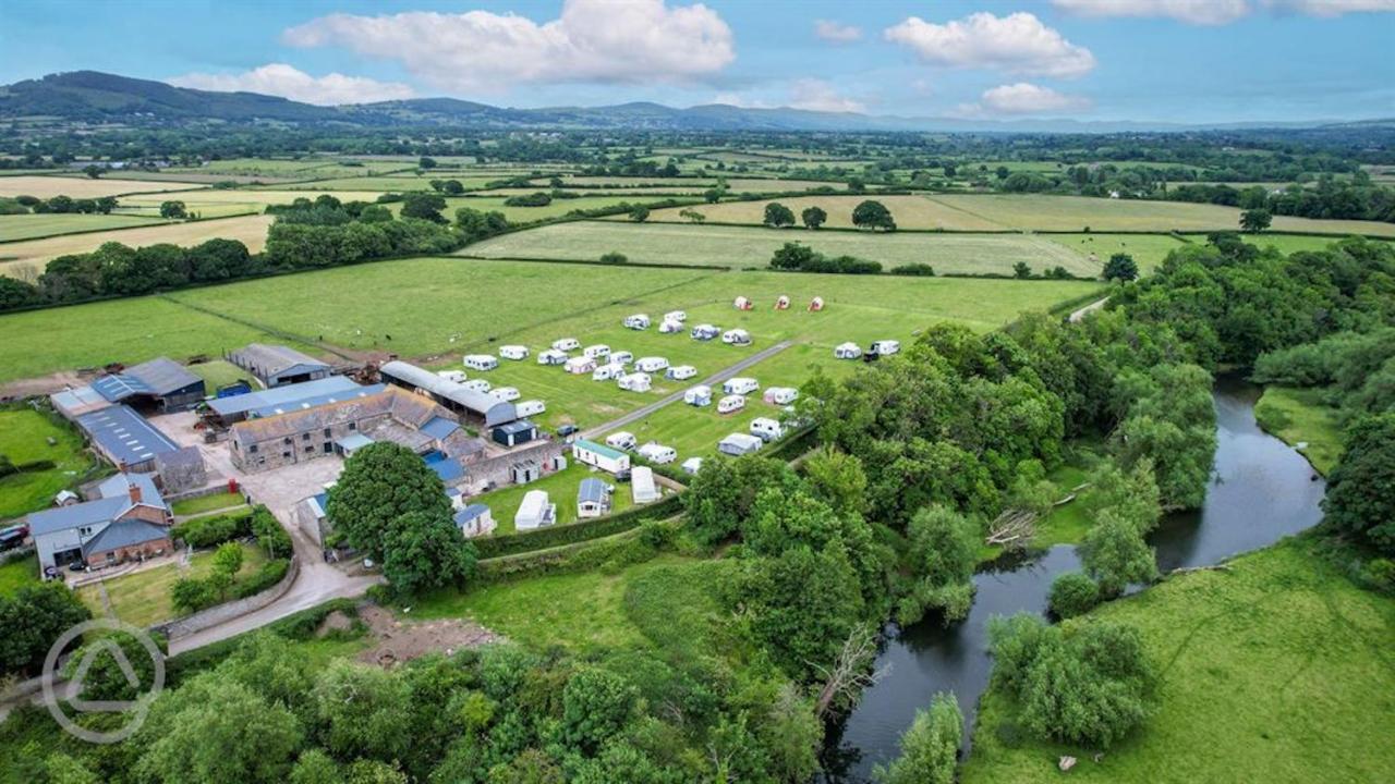 Abbey Farm Luxury Glamping Otel Rhuddlan Dış mekan fotoğraf