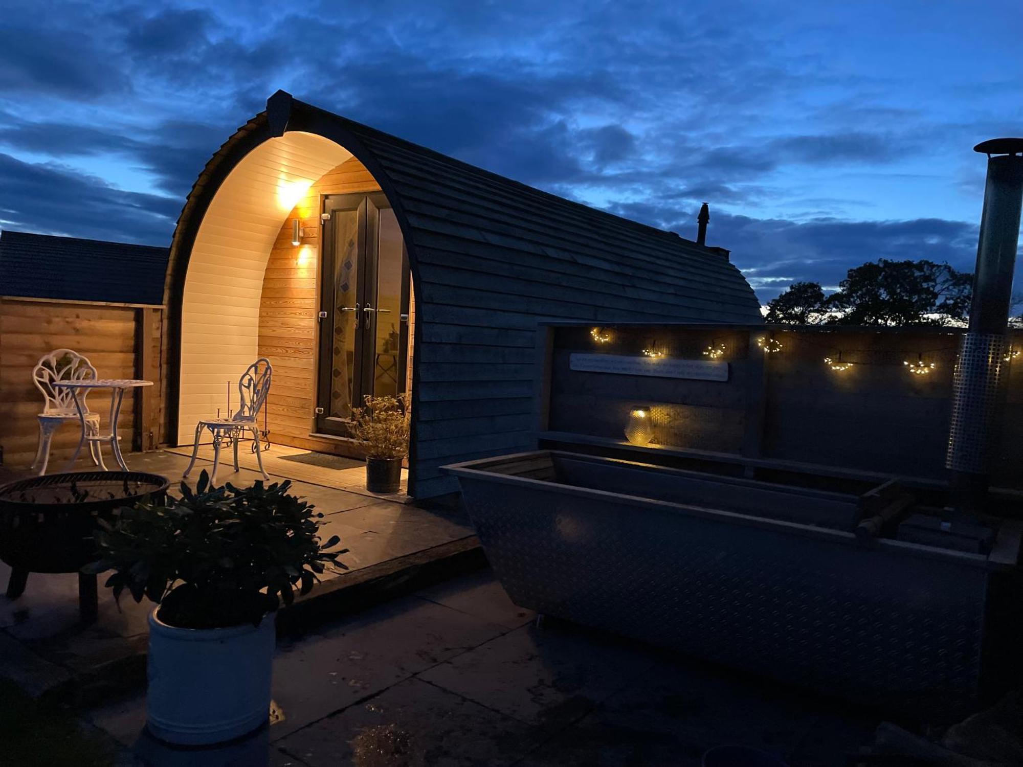 Abbey Farm Luxury Glamping Otel Rhuddlan Dış mekan fotoğraf